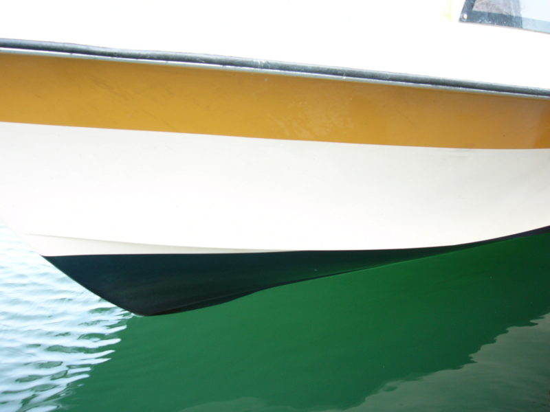 ヤマハ　ボート　F17　キール