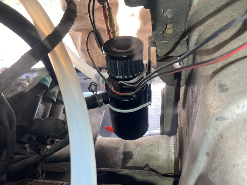 オイルキャッチタンク