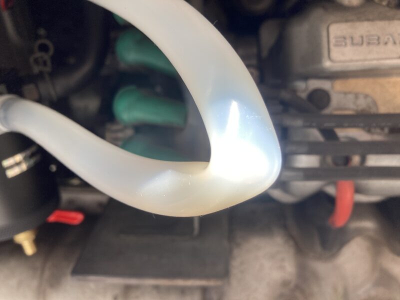 オイルキャッチタンク