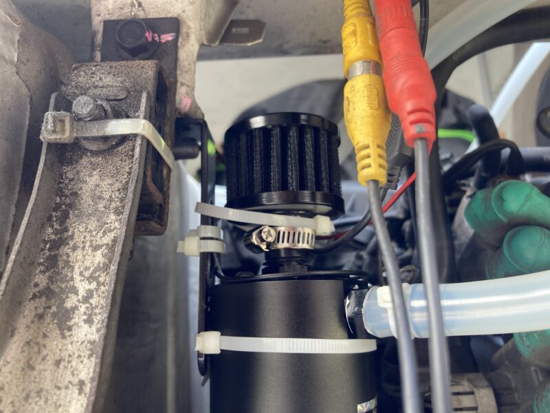 オイルキャッチタンク